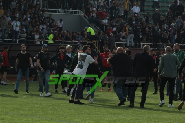 Sapancaspor'un şampiyonluk fotoğrafları