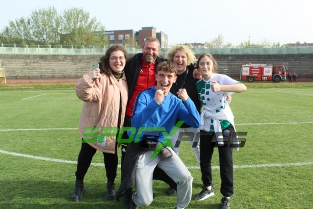 Sapancaspor'un şampiyonluk fotoğrafları