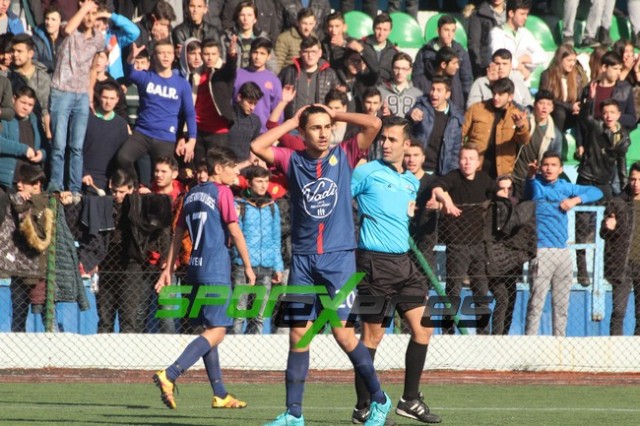 Liseler Futbolda Şampiyon Spor Lisesi
