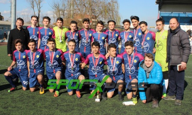 Liseler Futbolda Şampiyon Spor Lisesi