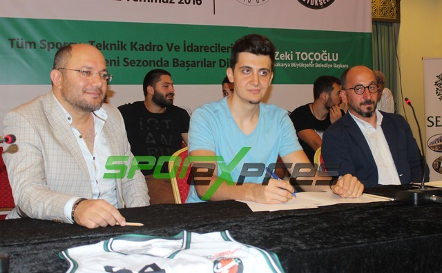 Büyükşehir Baskette imzalar atıldı