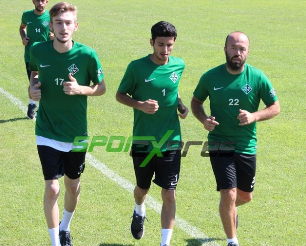 Şampiyonluk için start verdik