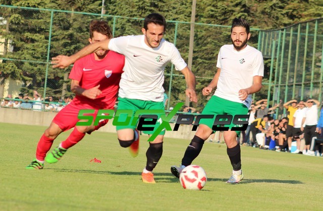 Sakaryaspor'un ilk hazırlık maçında gol sesi çıkmadı