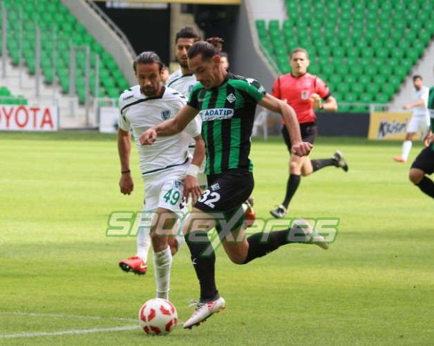 Sakaryaspor-Anadolu Selçuk: 2-1