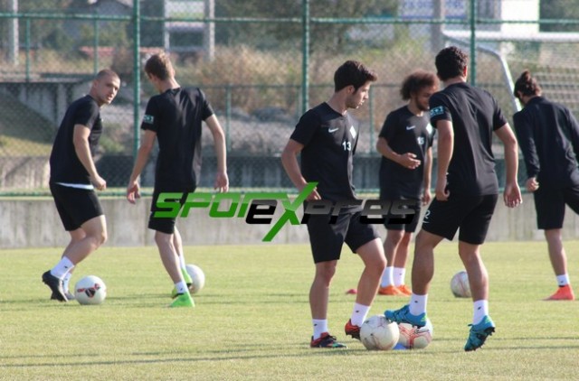 Sakaryaspor'da tempo yükseldi