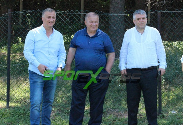 Şampiyonluk için start verdik