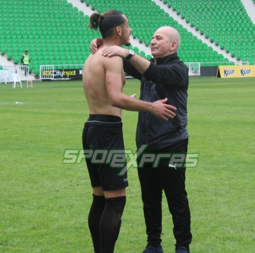 Sakaryaspor-Anadolu Selçuk: 2-1