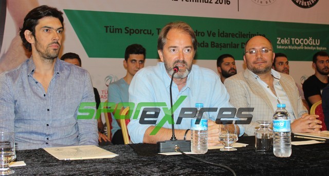 Büyükşehir Baskette imzalar atıldı