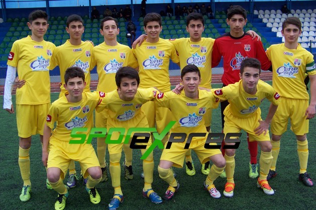 Sakaryaspor  U14- Derince Belediyespor U14: 1-2