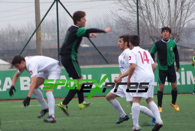 Sakaryaspor-Derince Belediyespor:1-1  (U15)