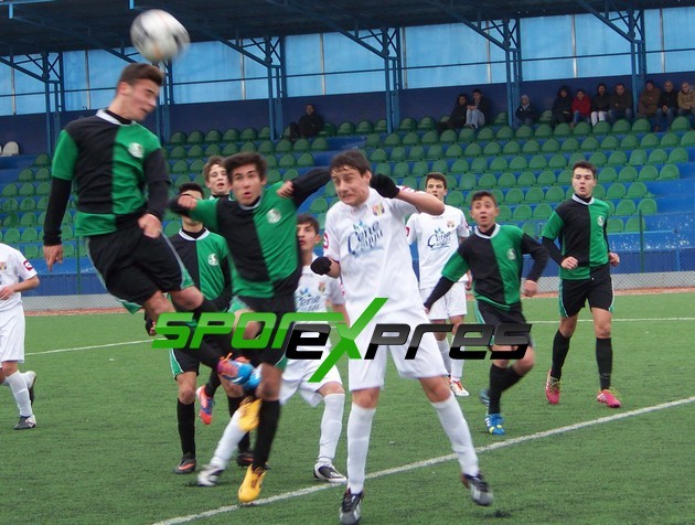 Sakaryaspor-Derince Belediyespor:1-1  (U15)