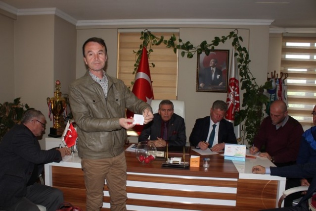 Süper Amatör Lig’de play-off kuraları çekildi