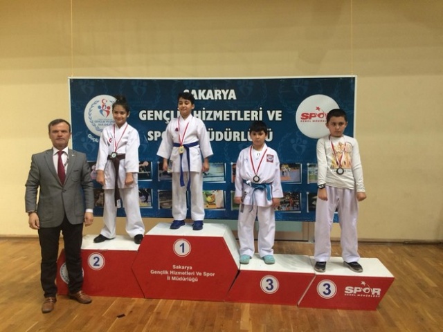 Sakarya Karate Ligi Nefes Kesti