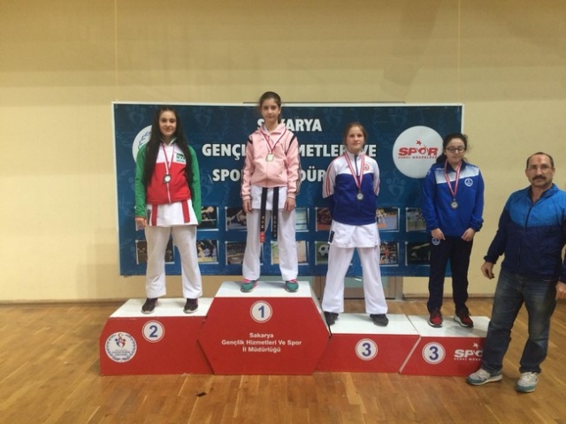 Sakarya Karate Ligi Nefes Kesti