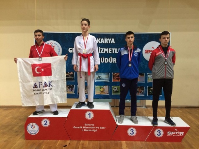 Sakarya Karate Ligi Nefes Kesti