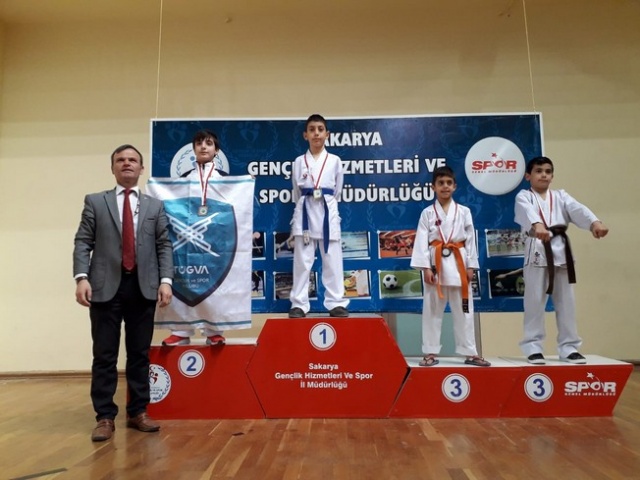 Sakarya Karate Ligi Nefes Kesti