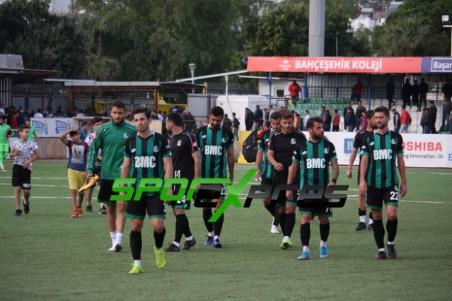 Bodrumspor-Sakaryaspor maçının fotoğrafları