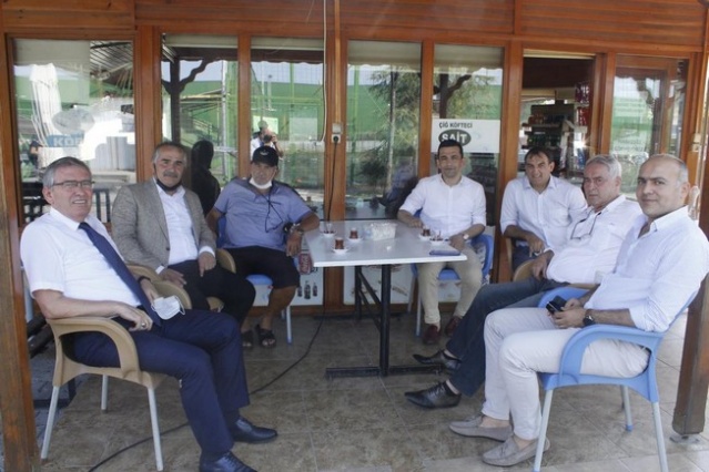 Sakaryalı Hakemler ayak tenisi turnuvasında buluştu