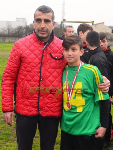 U14’de Şampiyonlar kupalarını aldı