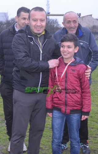 U14’de Şampiyonlar kupalarını aldı