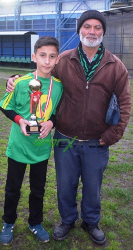 U14’de Şampiyonlar kupalarını aldı