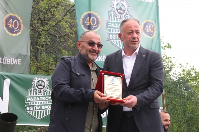 Pazarköy Eğitimspor şampiyonluk kupasını aldı
