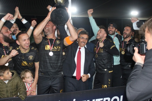 Mini Futbol'da Nass Grup Şampiyon