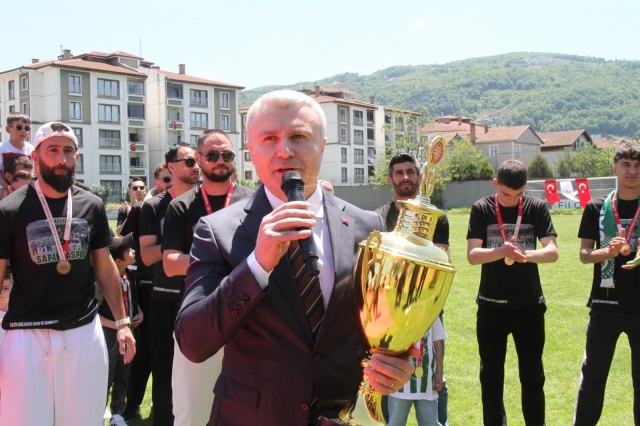 Sapancaspor kupasına kavuştu