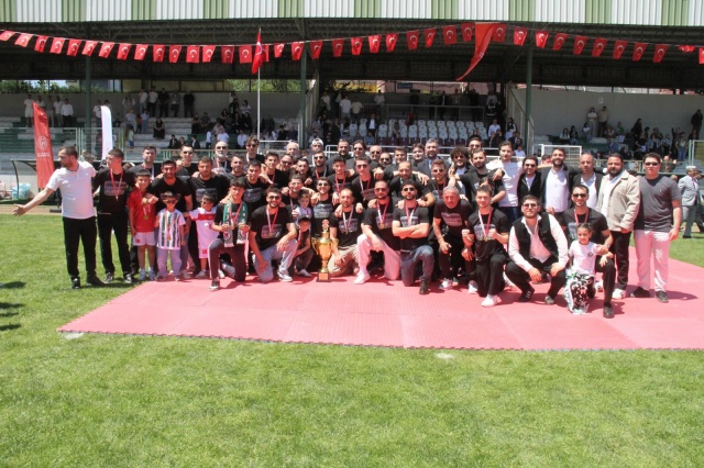 Sapancaspor kupasına kavuştu