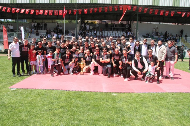 Sapancaspor kupasına kavuştu