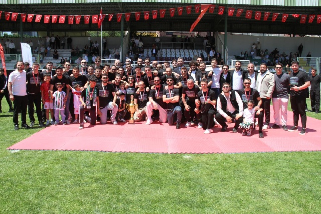 Sapancaspor kupasına kavuştu