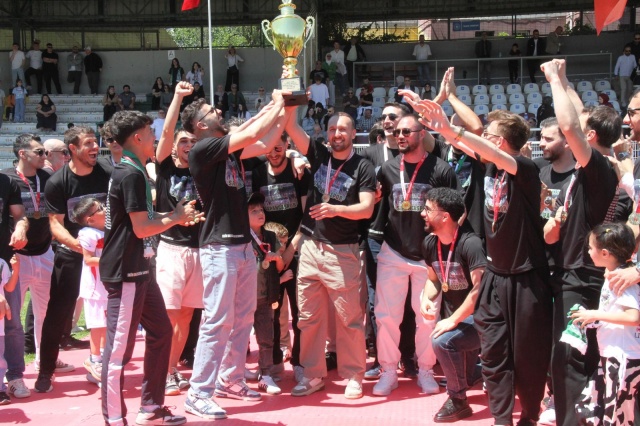 Sapancaspor kupasına kavuştu