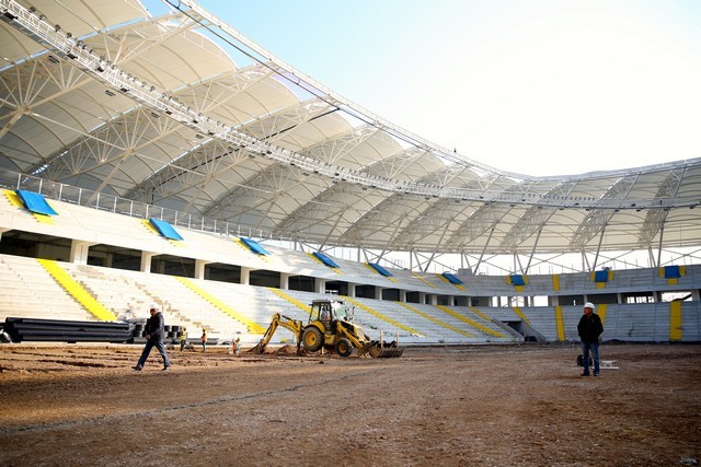 Sakaryaspor'un yeni stadında son durum
