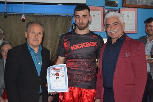 Şen Samuray’da Terfi Heyecanı