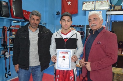 Şen Samuray’da Terfi Heyecanı