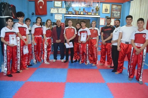 Şen Samuray’da Terfi Heyecanı