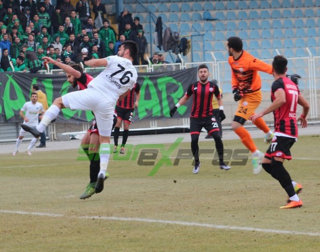 Adliyespor-Sakaryaspor: 4-2