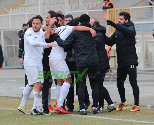Adliyespor-Sakaryaspor: 4-2