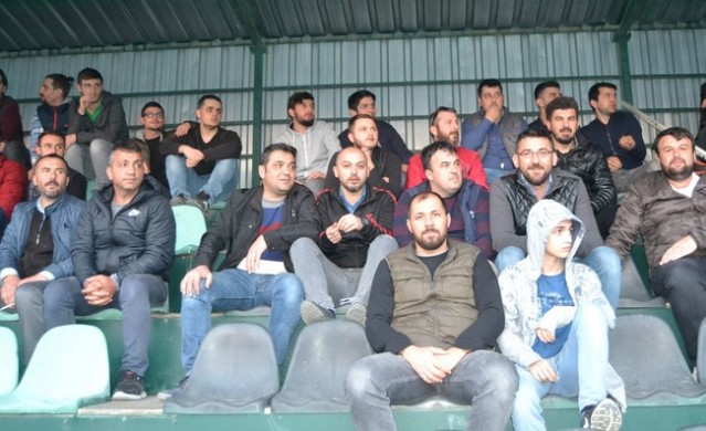 Nakışlar galibiyet ile başladı