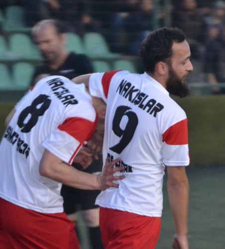 Nakışlar galibiyet ile başladı