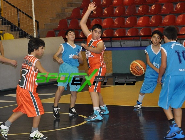 Özel Fatih Koleji OO-Ahmet Akkoç OO :32-22