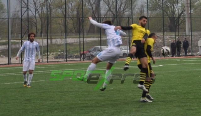 As Akyazıspor-Adapazarıspor: 2-3