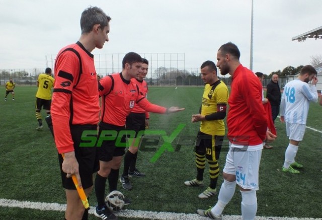 As Akyazıspor-Adapazarıspor: 2-3