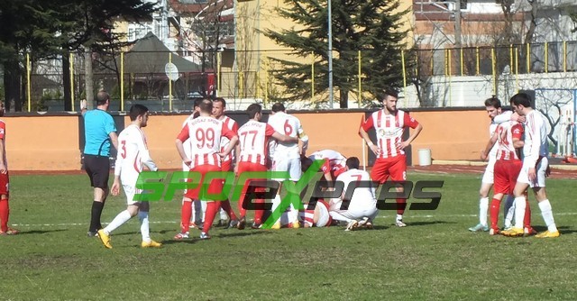 Akyazıgücü-Hendek Boğaz:0-1