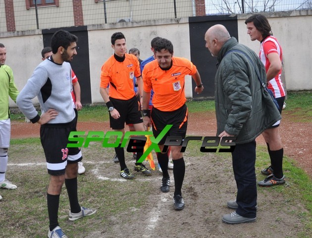 Akyazıgücüspor-Yuvalıderespor:1-3