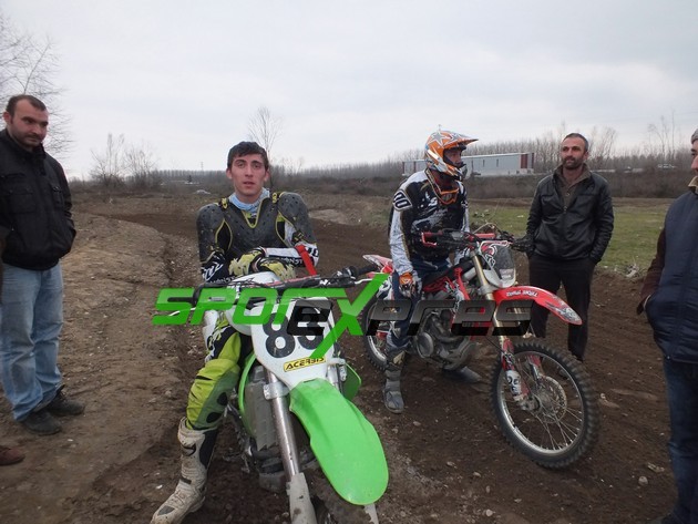 Motocross Tutkunları Akyazı’da