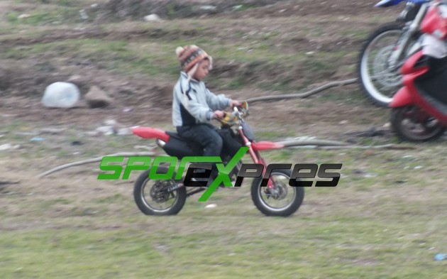 Motocross Tutkunları Akyazı’da