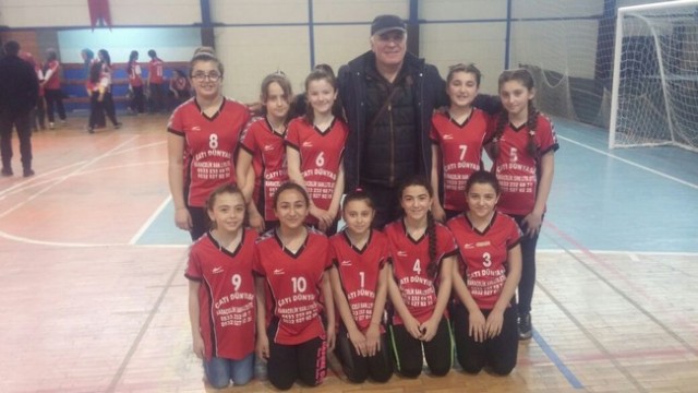 Akyazı Filede Coştu
