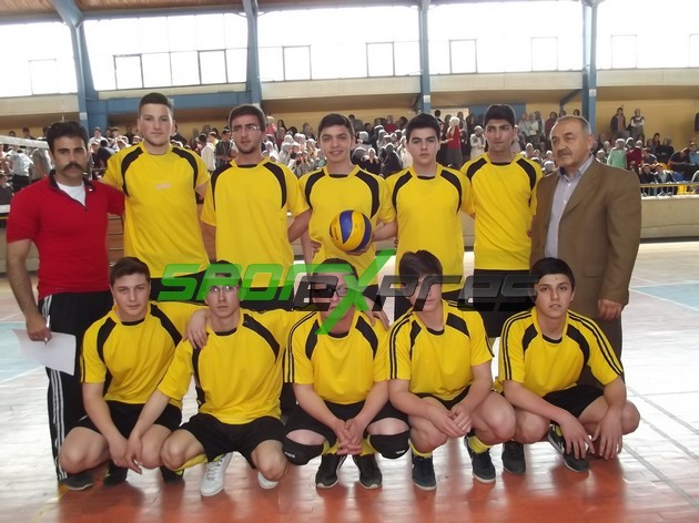 Akyazı Liseler Voleybol turnuvası sona erdi