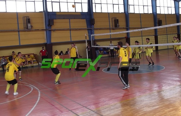 Akyazı Liseler Voleybol turnuvası sona erdi